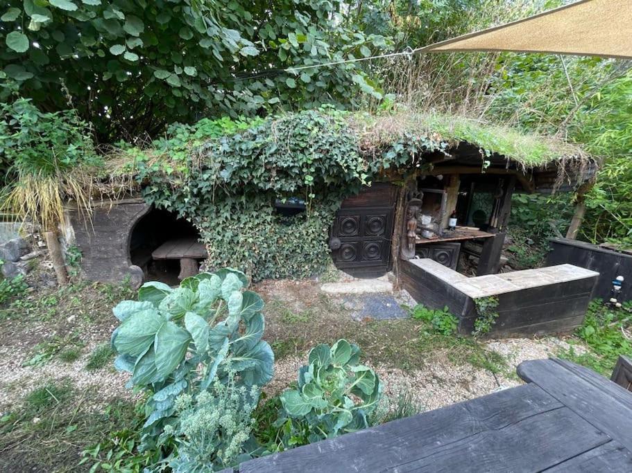La Tiny House De Chaparon Appartement Lathuile Buitenkant foto